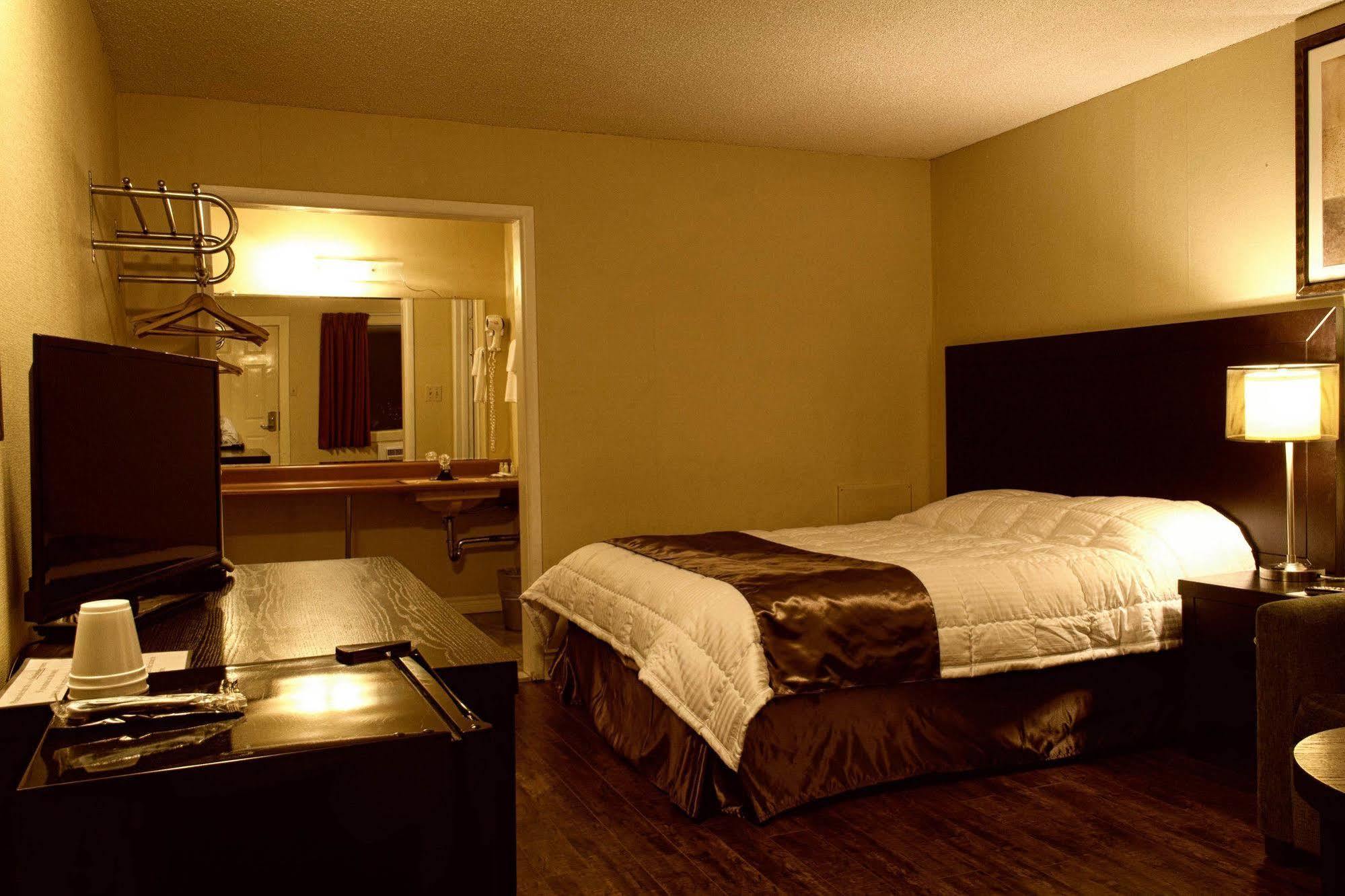 Hotel Moncton Kültér fotó