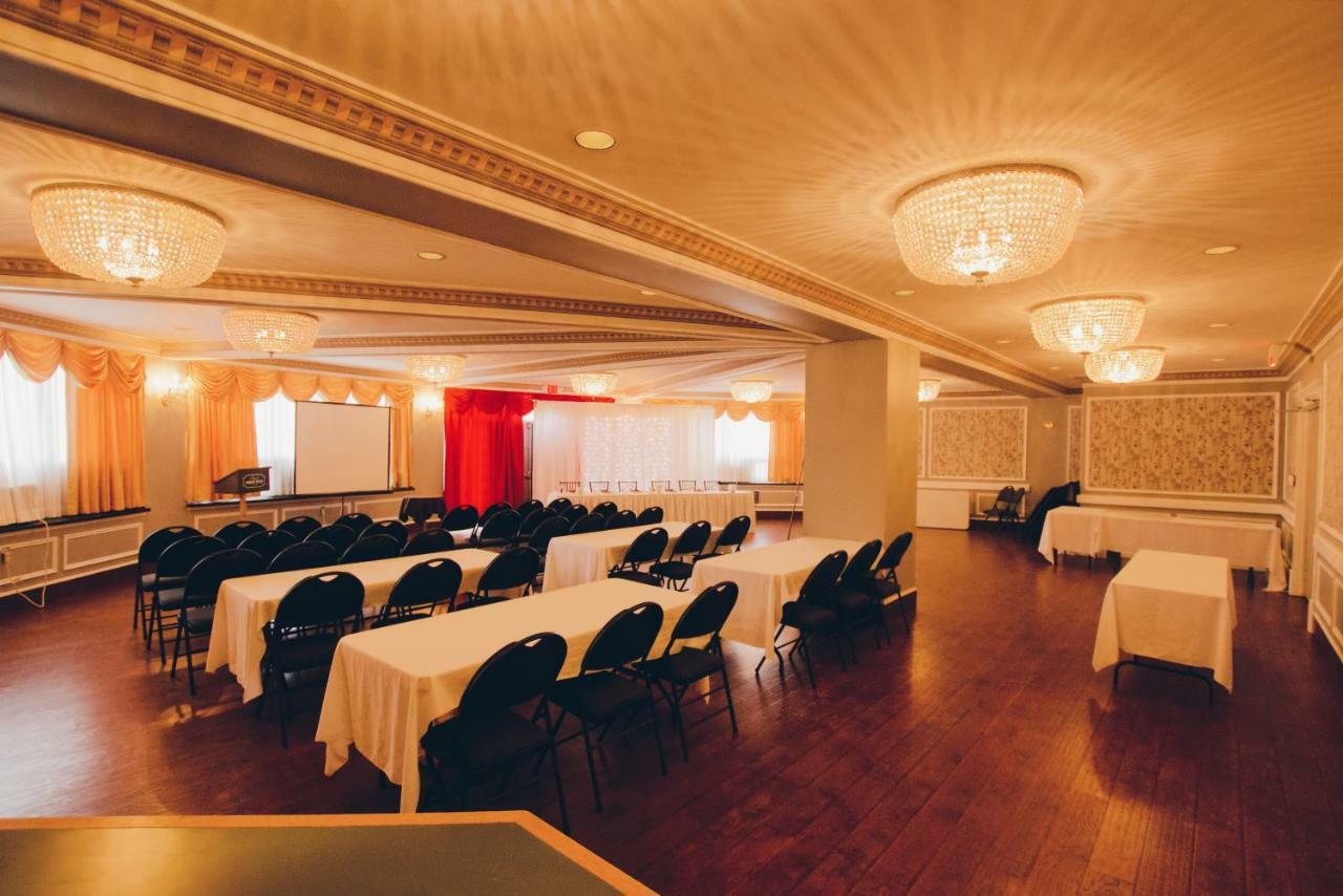Hotel Moncton Kültér fotó